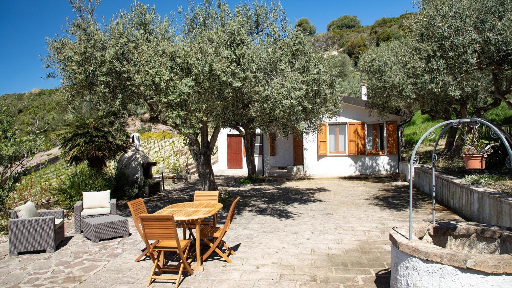 Welcomely - Badde Nuraghe Dimora Vista Mare Con Parcheggio Privato Magomadas Exterior photo